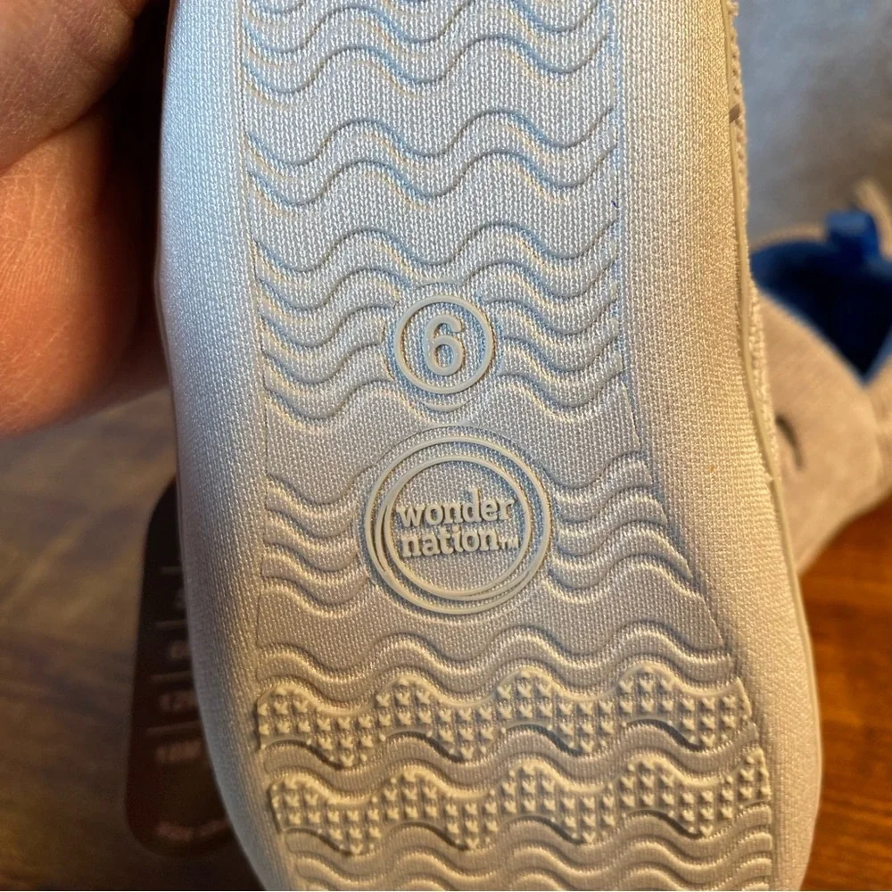 Wonder Nation Slippers Boys Size 6 Fits Up To 18 Months‎ New